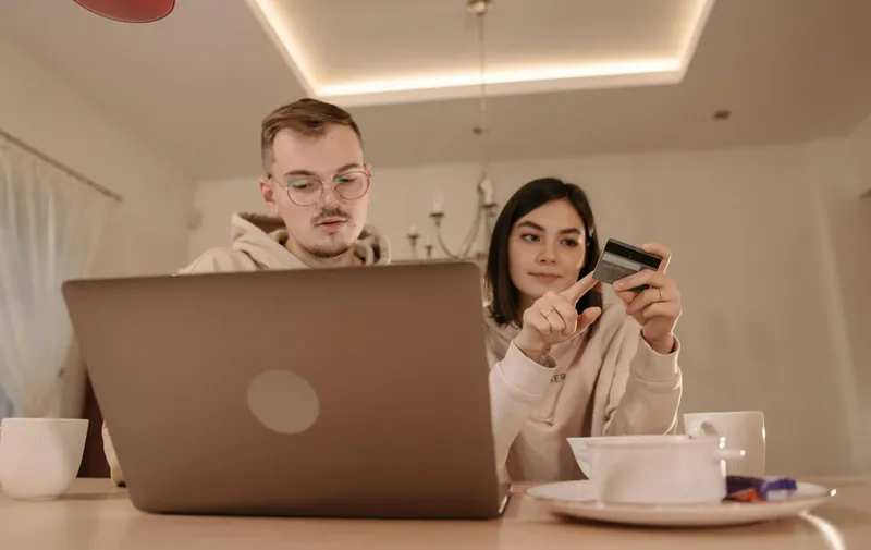 Terminalglasögon via jobbet – vad gäller och hur får du dem